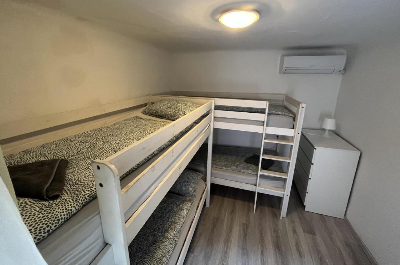 Hostel פיראן מראה חיצוני תמונה