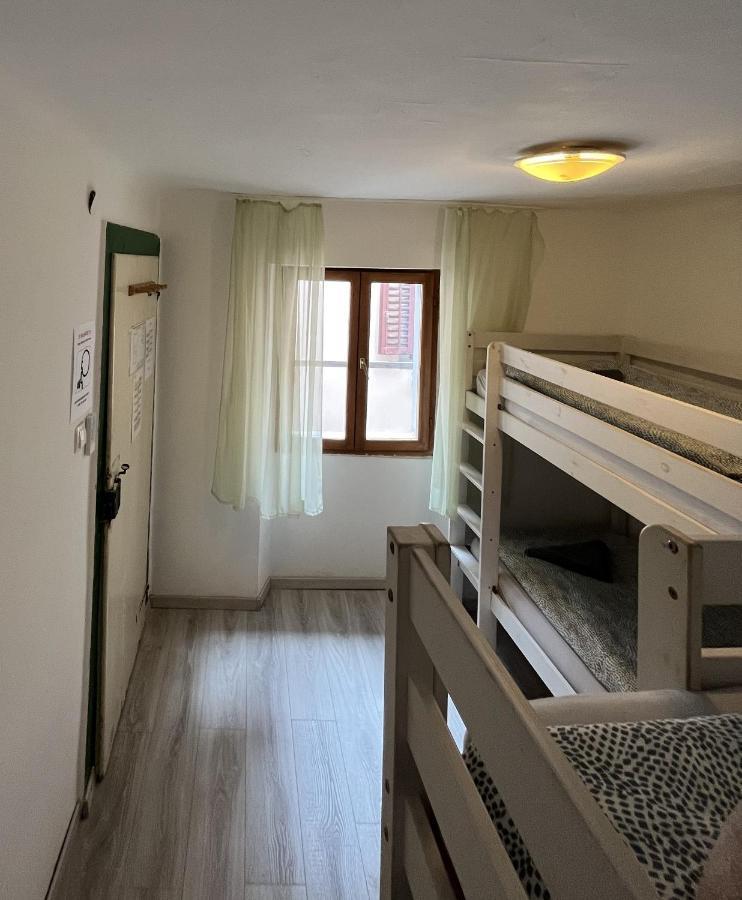 Hostel פיראן מראה חיצוני תמונה